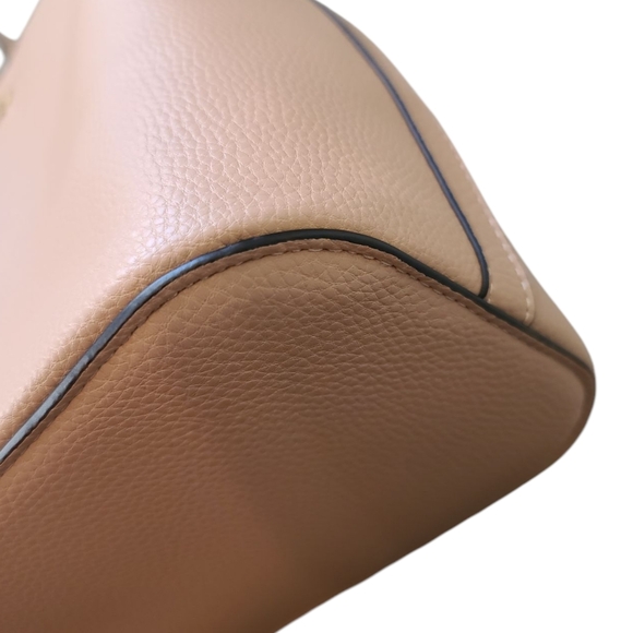 ALDO Vegan Leather Tote With Gold Chain Detail Tan Purse - Picture 15 of 16